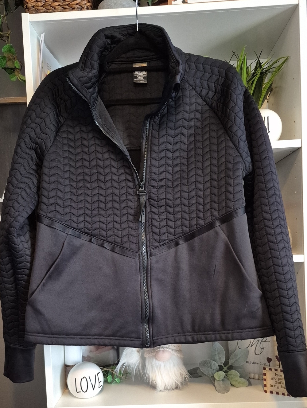 Women's Black Quilted Full-Zip Jacket